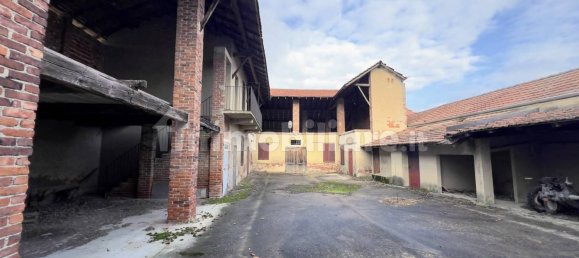 1 bedroom House in Bellinzago Novarese, Italy No. 82865 42