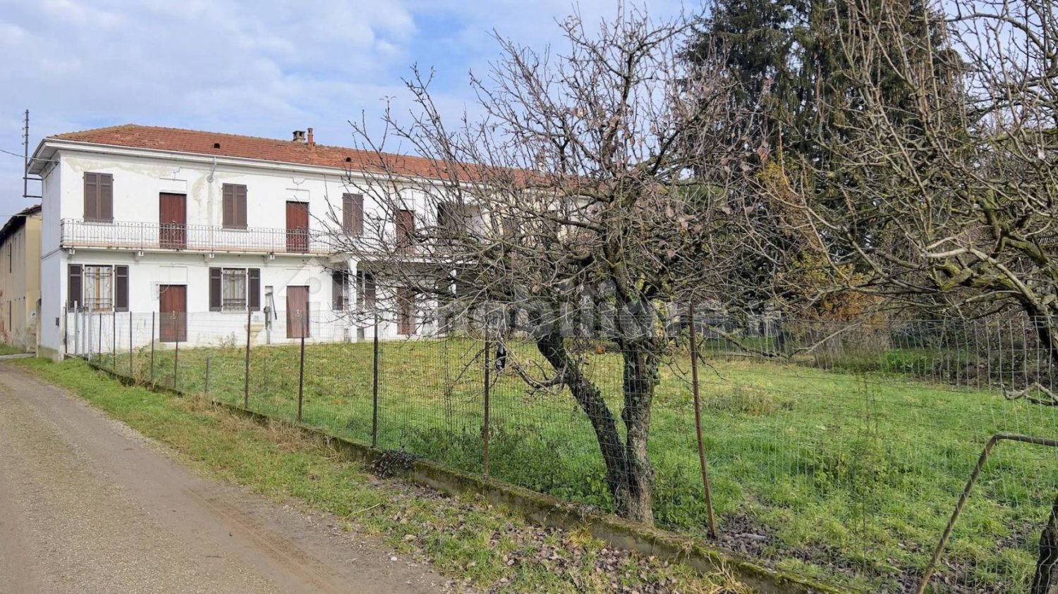 1 bedroom House in Bellinzago Novarese, Italy No. 82865