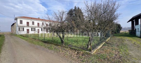 1 bedroom House in Bellinzago Novarese, Italy No. 82865 2