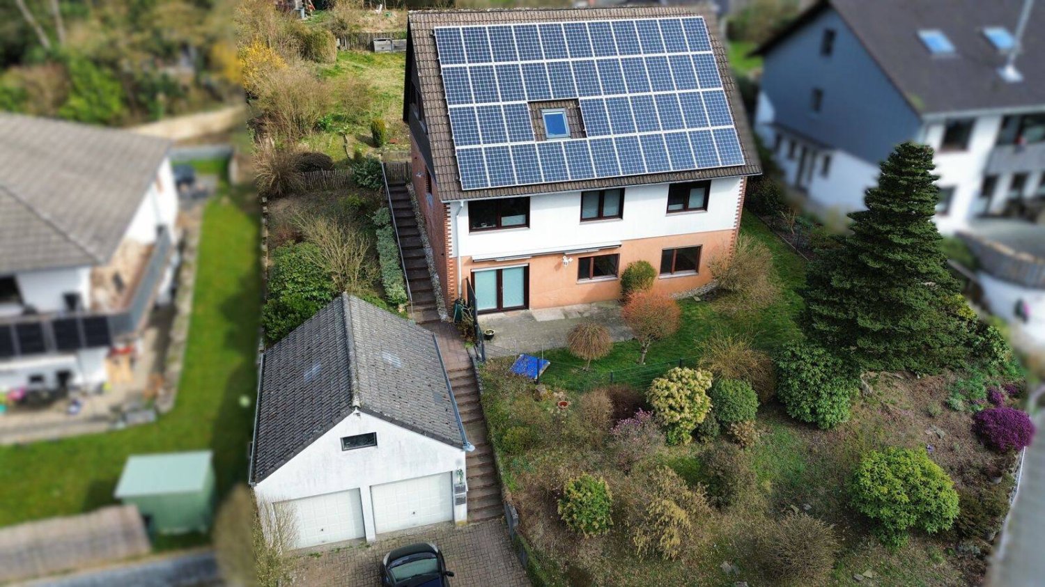 5 bedrooms Townhouse in Rhein-Sieg, Germany No. 187352