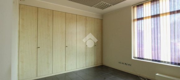 Gewerbliche Immobilie in Verdello, Italy 260m², Nr. 269355 7