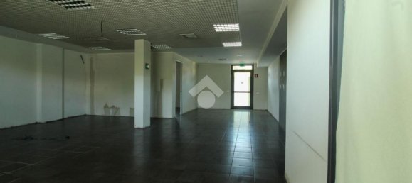 Gewerbliche Immobilie in Verdello, Italy 260m², Nr. 269355 5