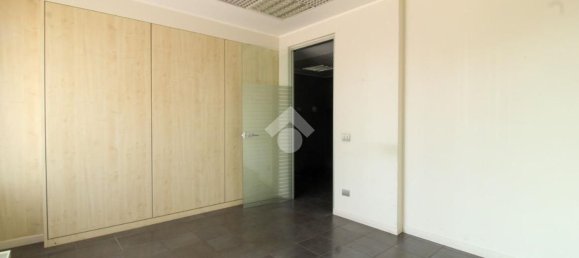 Gewerbliche Immobilie in Verdello, Italy 260m², Nr. 269355 17