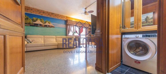 5 rooms House in Rome, Italy No. 23311 9