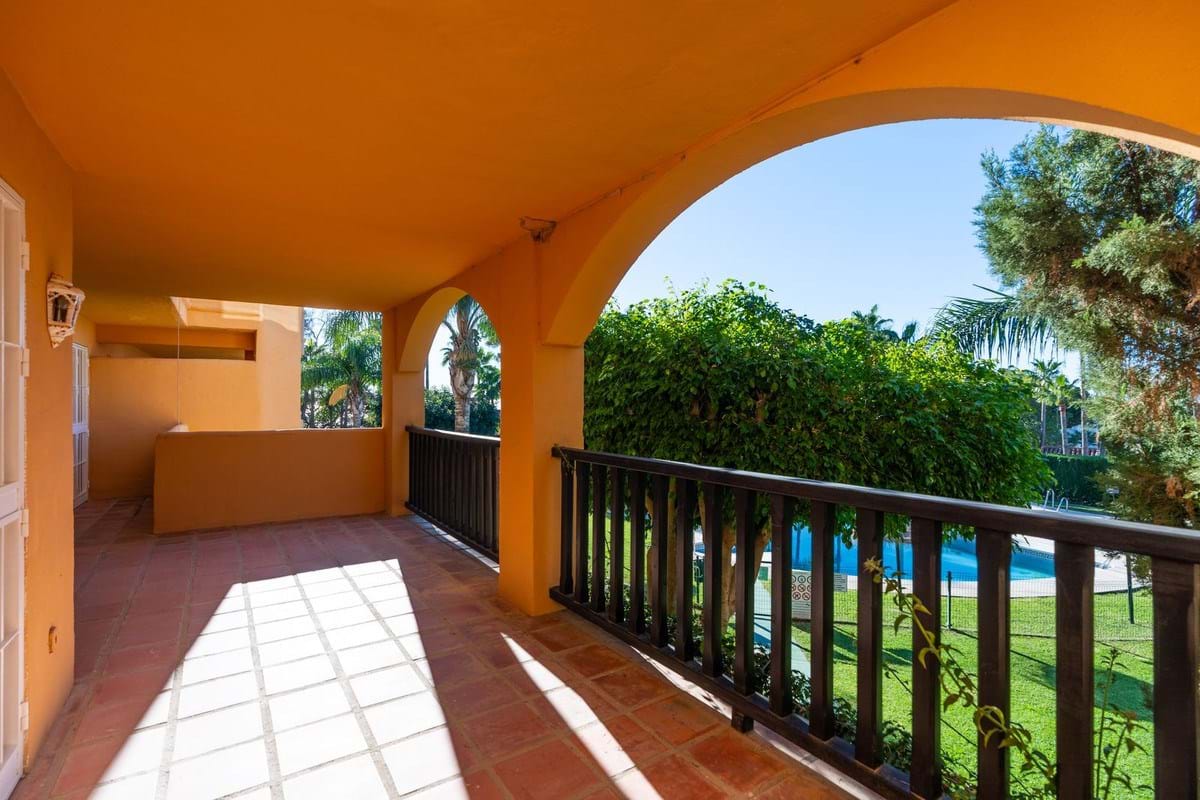 Apartamento de 3 dormitorios en Mijas, Spain No. 43256