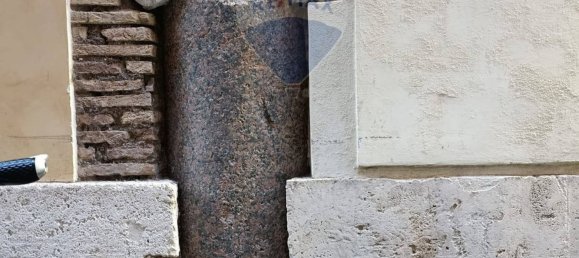 2 rooms Commercial property in Rome, Italy No. 356197 10