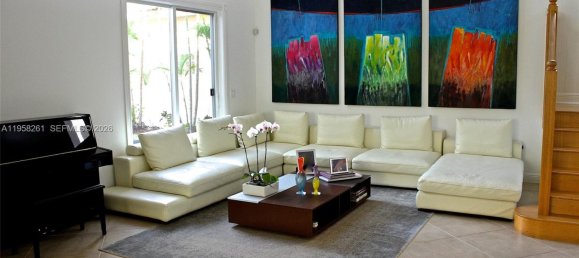 4 chambres villa à vendre à Miami, Miami-Dade, Florida, USA № 615726 11