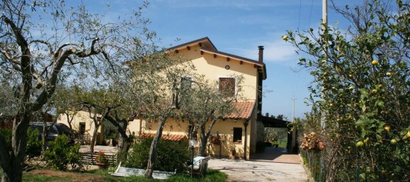 Вилла с 6 комнатами в Кампофеличе ди Рочелла, Италия № 168292 24