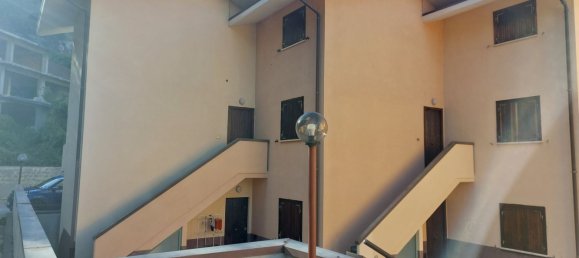 2 bedrooms Apartment in Rocca di Cambio, Italy No. 363154 9