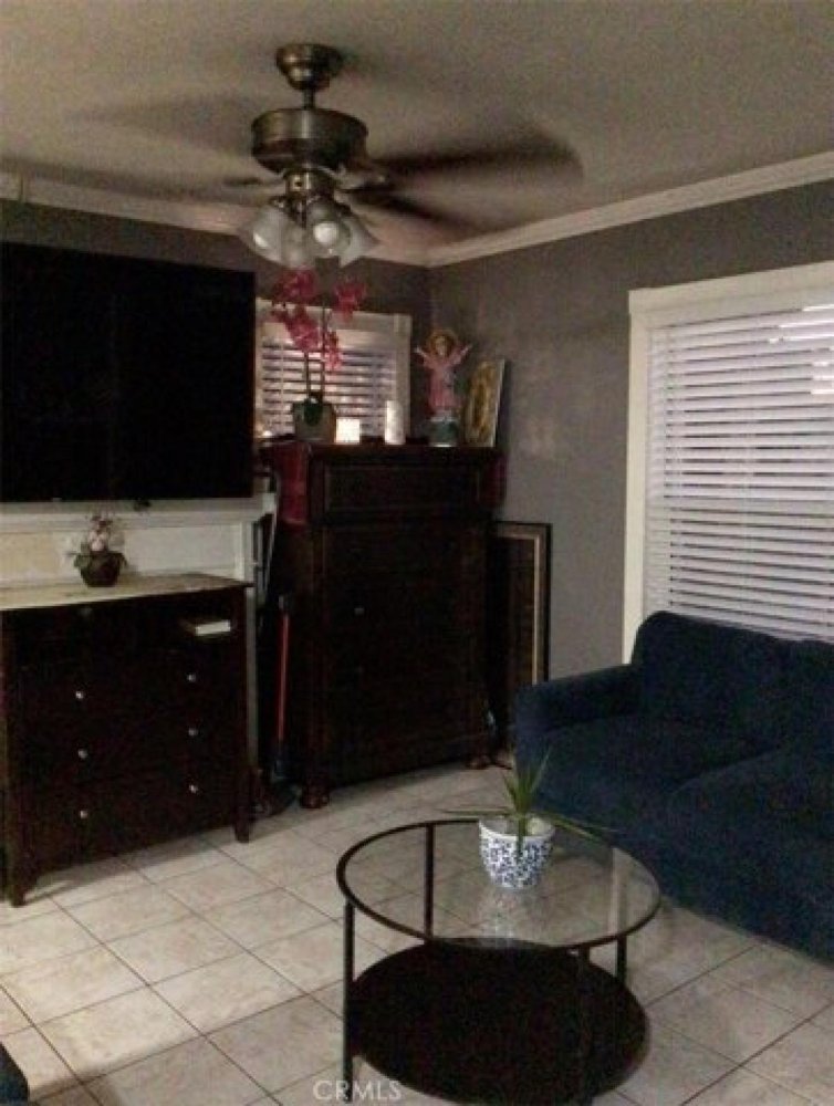 Дом с 3 спальнями в Санта Ана, США № 386744