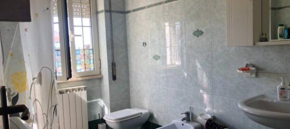 Вилла с 4 комнатами в Фьюмичино, Италия № 128629 18