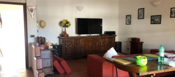 Вилла с 4 комнатами в Фьюмичино, Италия № 128629 8