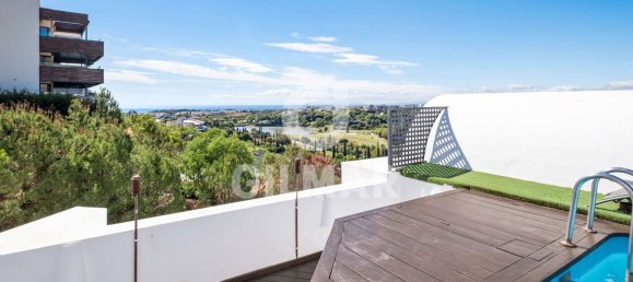 3 Schlafzimmer Penthouse in Malaga, Spain, Nr. 100907 16