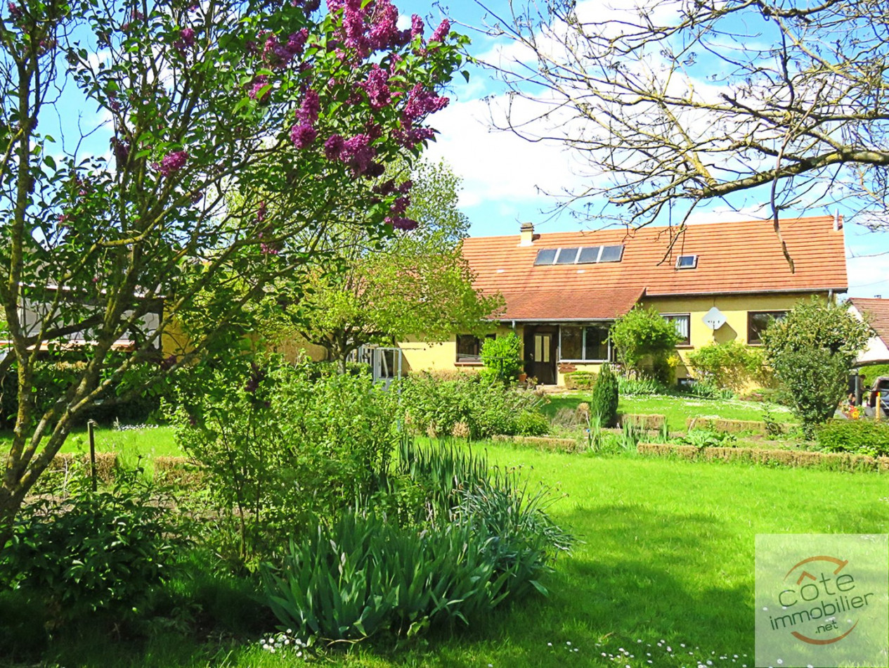 Casa de 3 dormitorios en Sarreguemines, France No. 72230