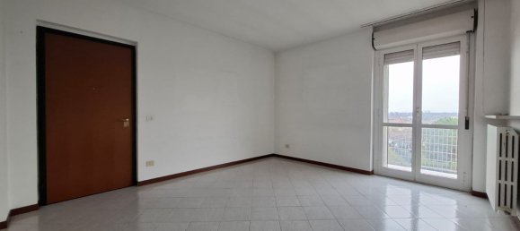Apartamento de 4 divisões em Casale Monferrato, Italy N.º 56138 12