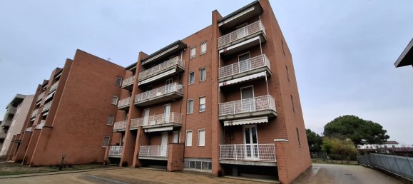 Apartamento de 4 divisões em Casale Monferrato, Italy N.º 56138 2