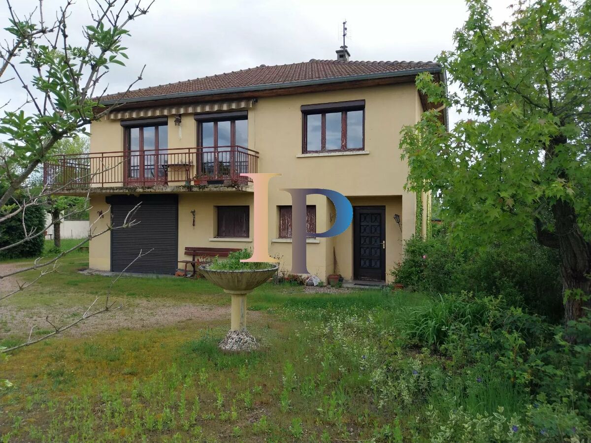 2 Schlafzimmer Haus in Mably, France, Nr. 326613