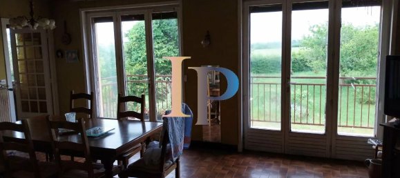 2 Schlafzimmer Haus in Mably, France, Nr. 326613 4