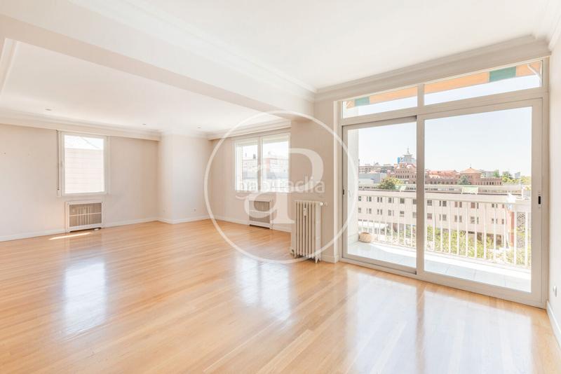 4 Schlafzimmer Wohnung in Madrid, Spain, Nr. 153335