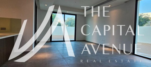 4 bedrooms Townhouse in Yas Island, UAE No. 112604 2