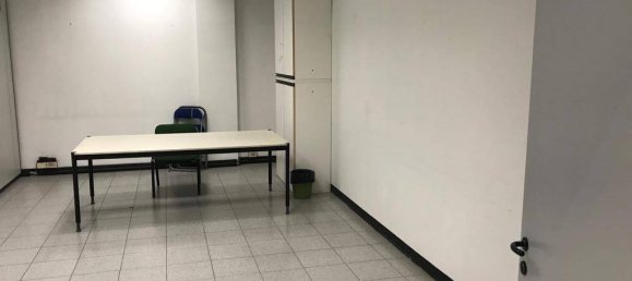 5 rooms Office in Brescia, Italy No. 321839 3