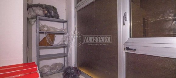 Propiedad comercial de 1 habitación en Porto Sant'Elpidio, Italy No. 210728 4