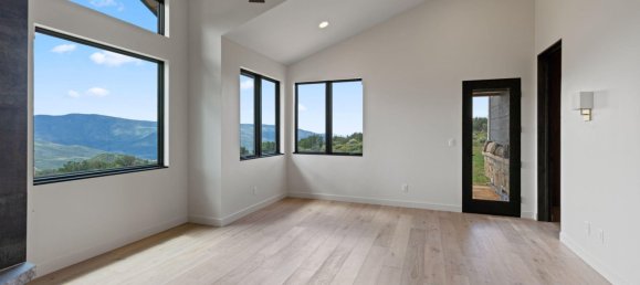 Коммерческая недвижимость с 5 спальнями в Эдвардс, США № 29 26