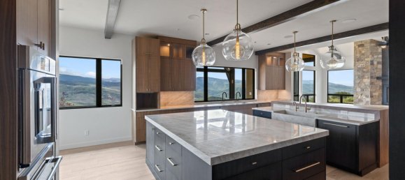 Коммерческая недвижимость с 5 спальнями в Эдвардс, США № 29 11