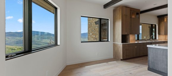 Коммерческая недвижимость с 5 спальнями в Эдвардс, США № 29 14