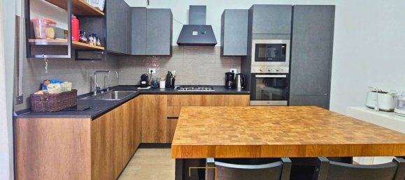 2 Schlafzimmer Wohnung in Pisa, Italy, Nr. 352495 9