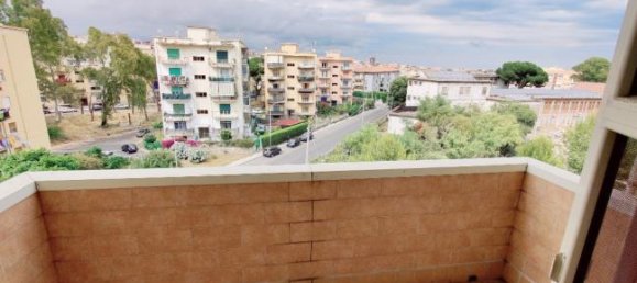 Apartamento de 2 habitaciónes en Catania, Italy No. 323068 2