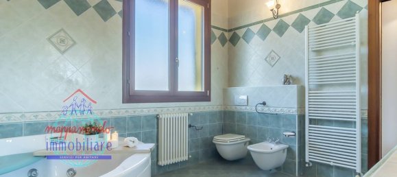 3 غرف نوم فيلا في Sala Bolognese, Italy رقم 166515 31