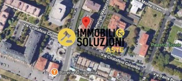 3-salle Appartement à Bergamo, Italy No. 6058 16