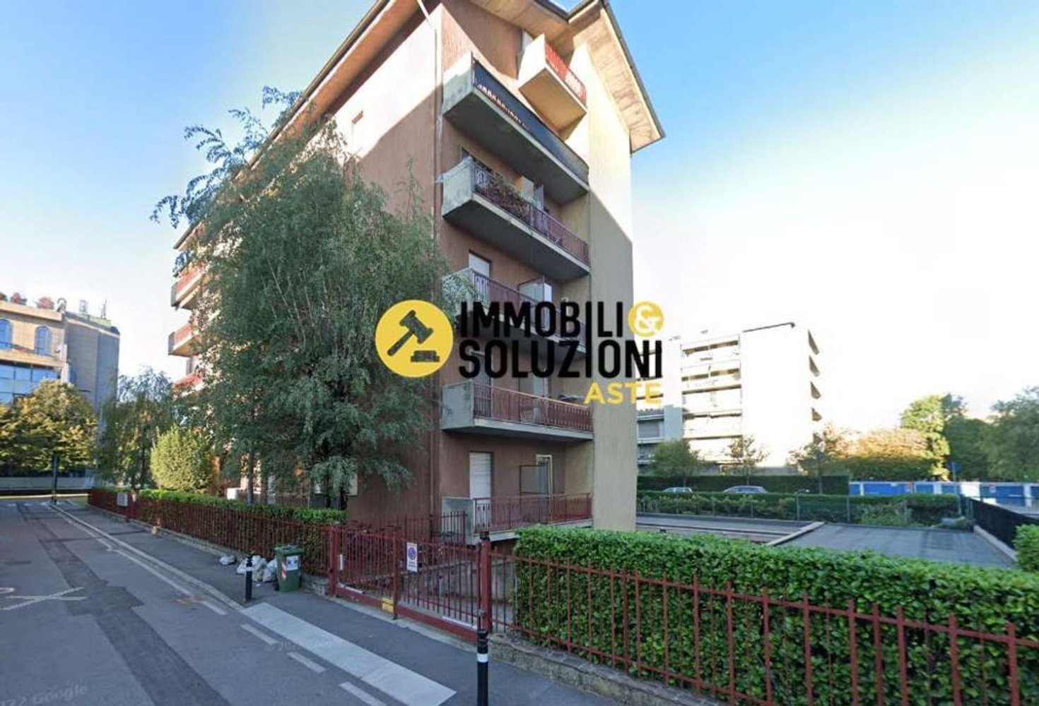 3-salle Appartement à Bergamo, Italy No. 6058