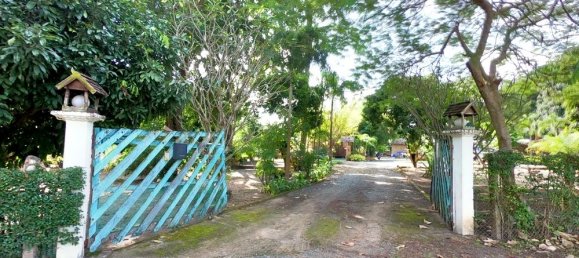 5 bedrooms House in Chiang Mai, Thailand No. 5211 2