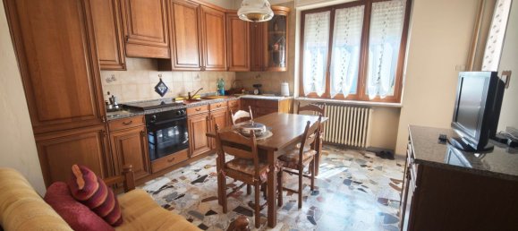 5 bedrooms House in San Maurizio Canavese, Italy No. 379749 6