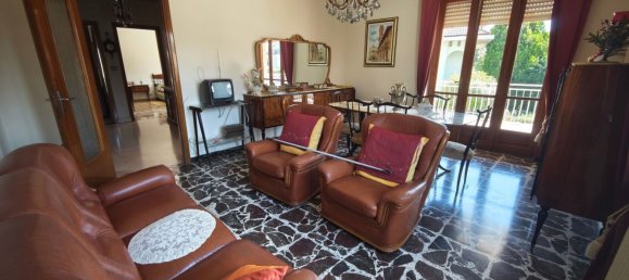 5 bedrooms House in San Maurizio Canavese, Italy No. 379749 3