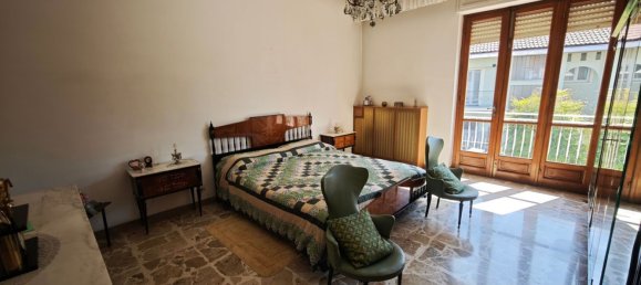 5 bedrooms House in San Maurizio Canavese, Italy No. 379749 13