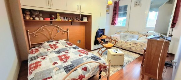 Casa de 7 habitaciónes en Gavello, Italy No. 61615 12