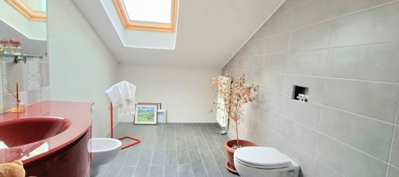 Casa de 7 habitaciónes en Gavello, Italy No. 61615 6