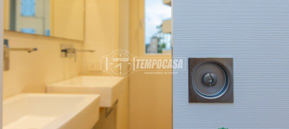 Apartamento T2 em Busto Arsizio, Italy N.º 312642 31