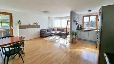 3غرفة شقة في Weiler, Austria رقم 16197