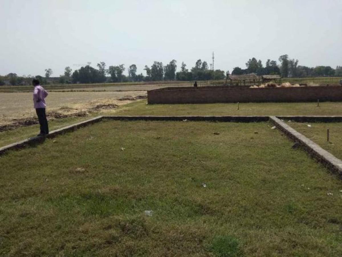 Terreno en Lucknow, India No. 32340