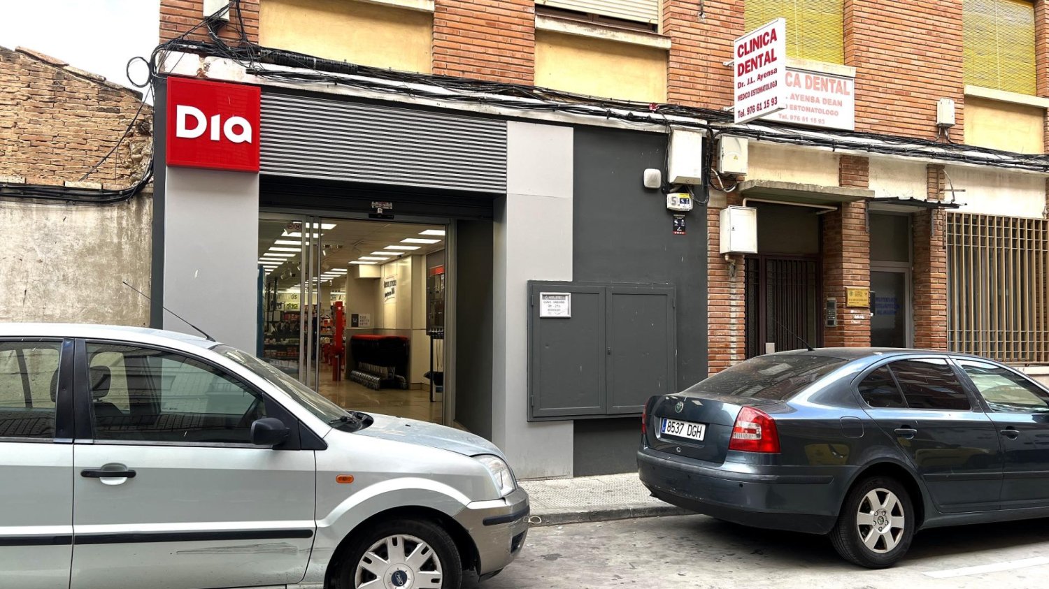 230m² Commercial property in Alagon, Spain No. 64470