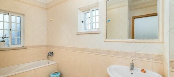 3 bedrooms House in Loures, Portugal No. 159253 28