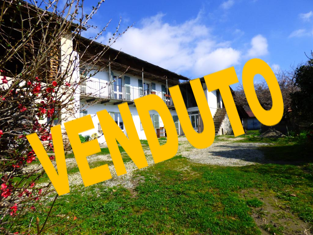 Casa de 4 dormitorios en Luserna San Giovanni, Italy No. 204686