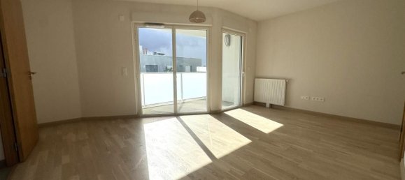 1 bedroom Apartment in La Rochelle, France No. 340932 7