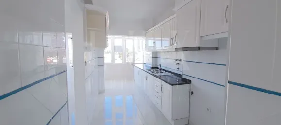 3 Schlafzimmer Wohnung in Cascais, Portugal, Nr. 67002 16