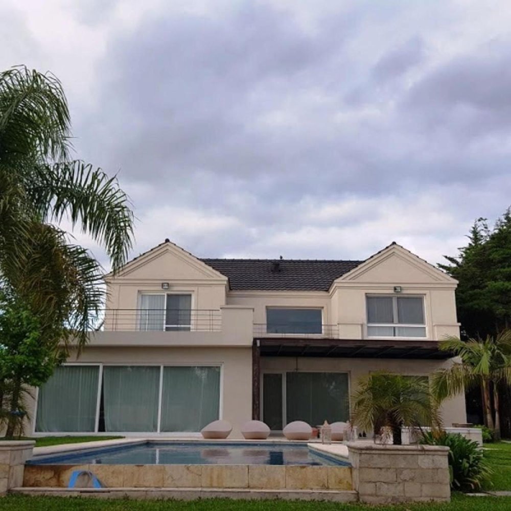 4 bedrooms House in Tigre, Argentina No. 63266