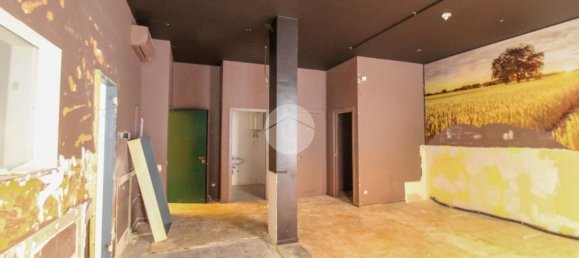 85m² Commercial property in Codogno, Italy No. 222982 10